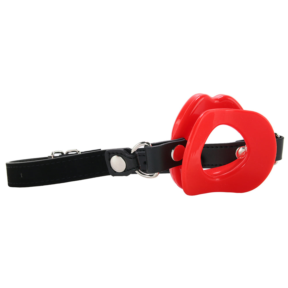 KISS LIPS GAG IN RED
